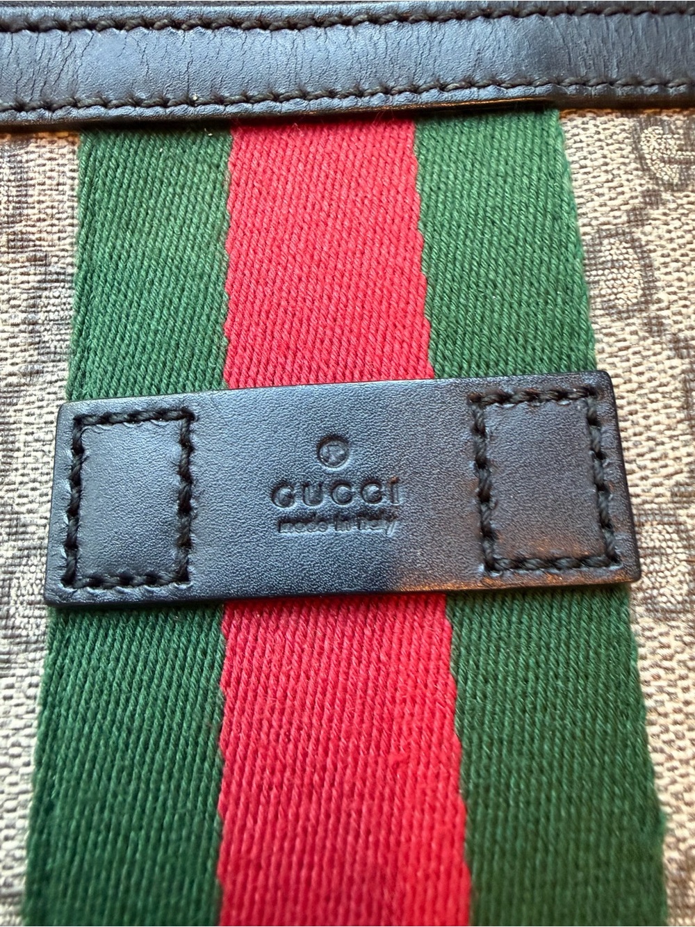 Gucci Beige GG Canvas Messenger Bag with Green-Red Stripe - Picture 2 of 11